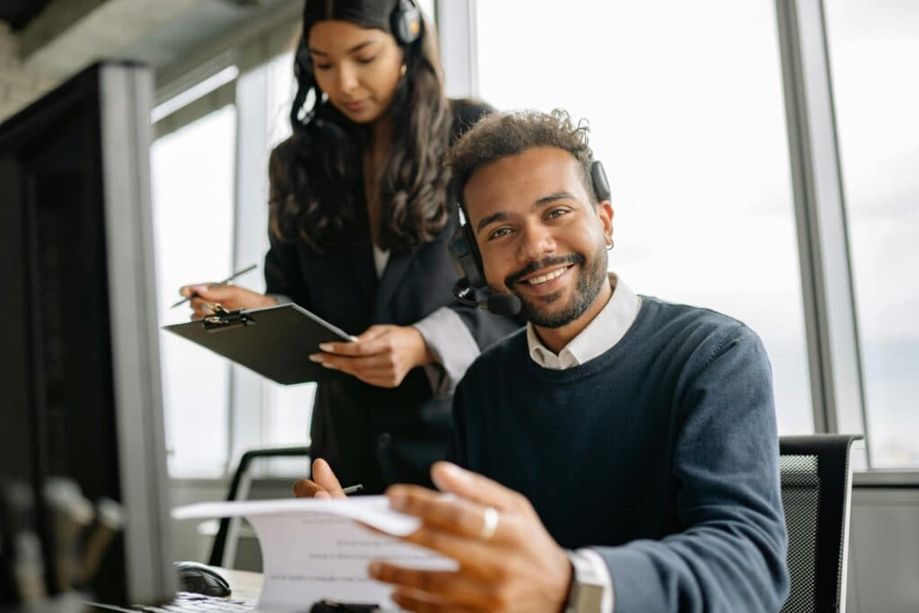 Enterprise support team coordinating customer communication.